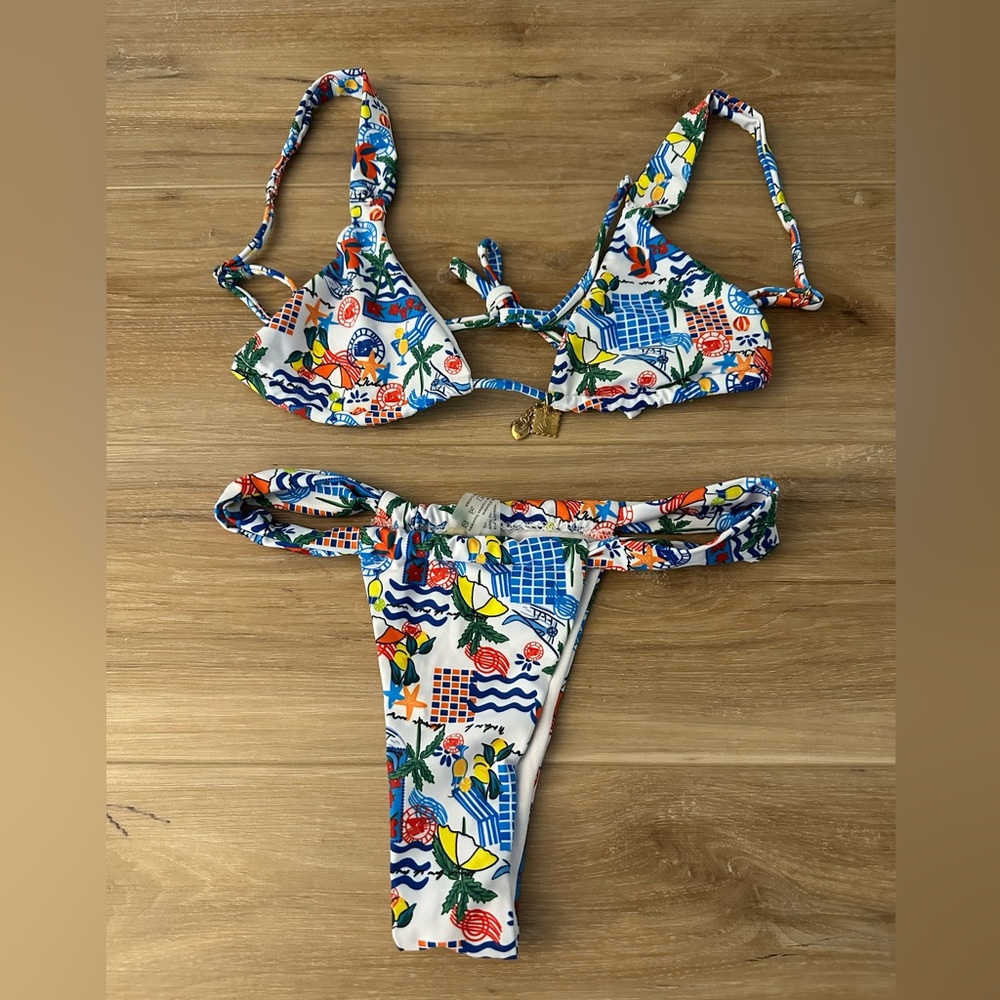 Boutique Thong Bikini S NWOT